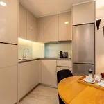 Modern & Cozy Apartment, By The *