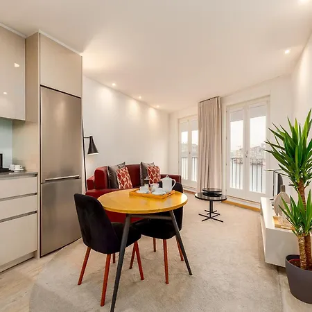 Modern & Cozy Apartment, By The Vila Nova de Gaia