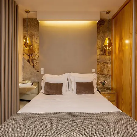 Modern & Cozy Apartment, By The شقة