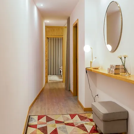 Modern & Cozy Apartment, By The Διαμέρισμα Βίλα Νόβα ντε Γκάια