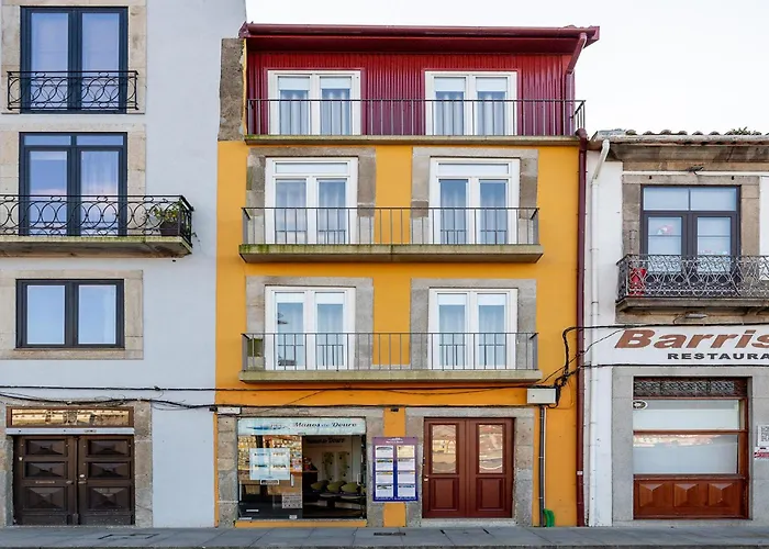 Modern & Cozy Apartment, By The דירה